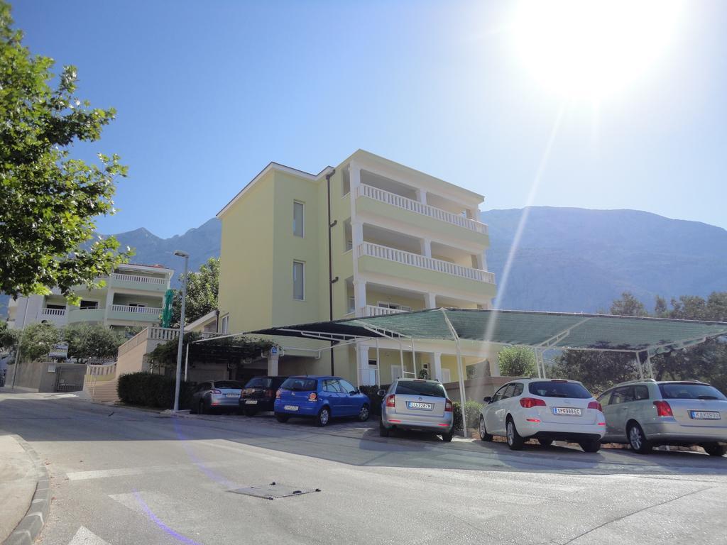 Apartments Rados Makarska Eksteriør bilde